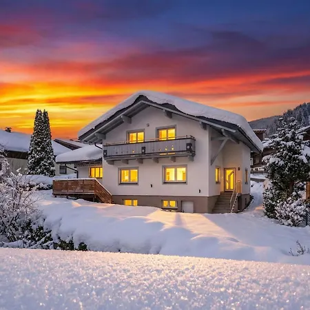 アパート Alpen Haus Maria 2 フィーホーフェン